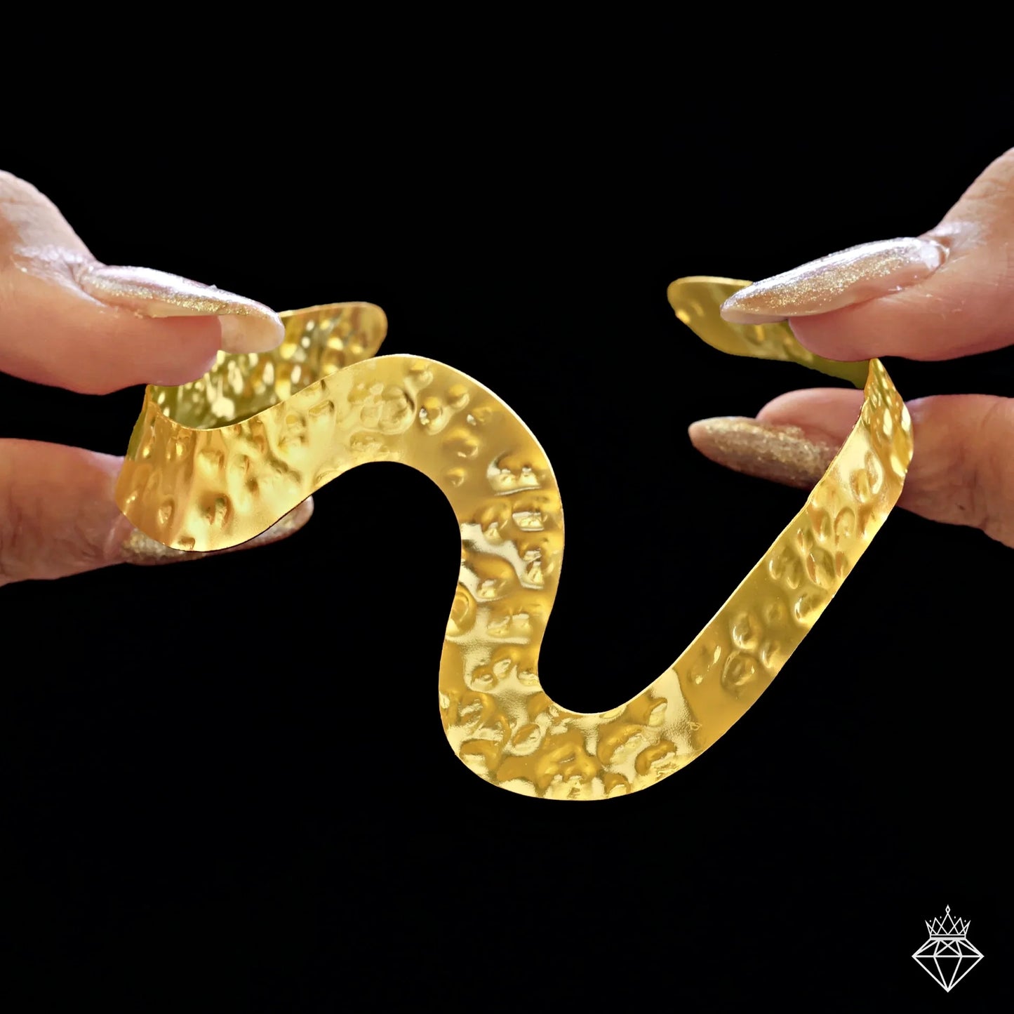 Anti-Tarnish Wavy Bracelet